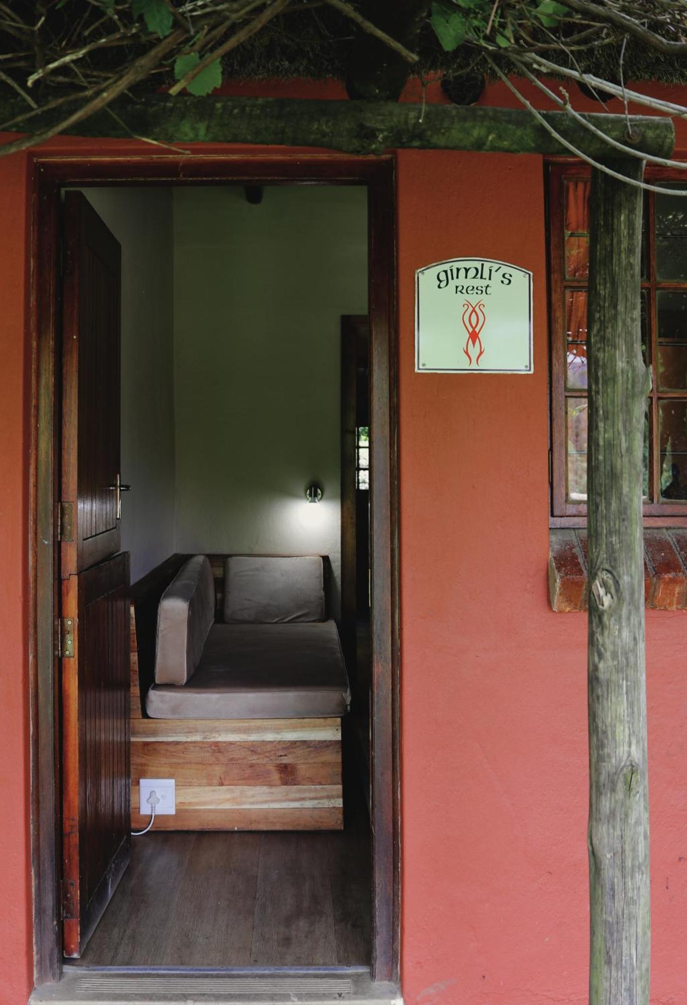 Away With The Fairies Nature Lodge And Backpackers Hogsback Buitenkant foto