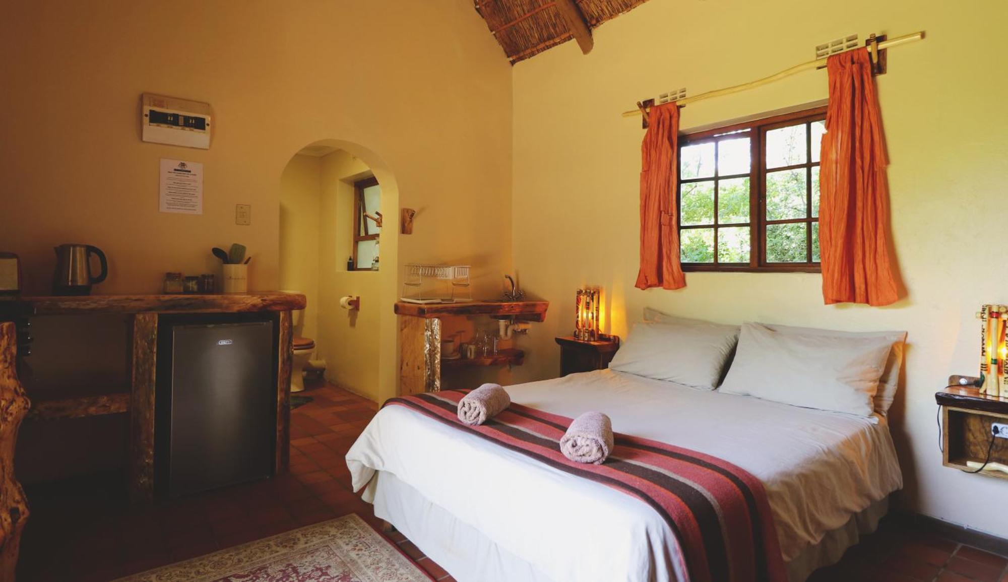 Away With The Fairies Nature Lodge And Backpackers Hogsback Buitenkant foto